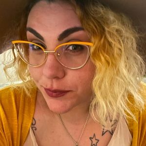 Meet your Posher, Bunnii